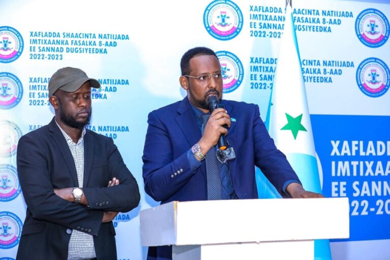 Wasaraadda waxbarashada Galmudug oo shaacisay Natiijada  imtixanka Fasalka siddeedaad ee dugsiga dhexe..