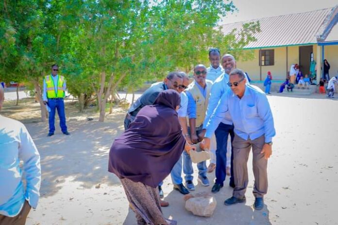 Dhismaha 11 dugsi oo laga dhagax dhigay Gobolka Saaxil