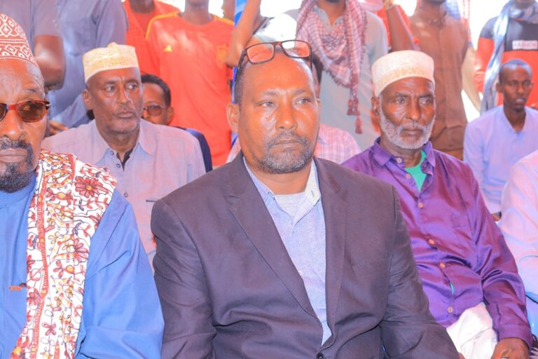 Shir logu heshiisinayo laba beelood  oo ka furmay degaanka Bangeelle ee Gobolka Galgaduud.