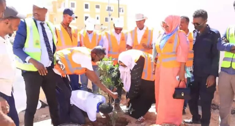 Olole dhir beerisa oo laga bilaabay Magaaladda Gaalkacyo