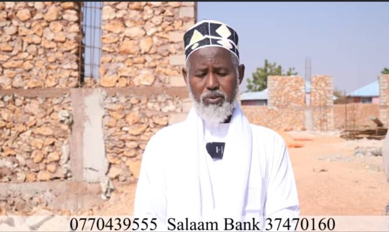 Qaar kamid ah culimada magaalada Dhuusamareeb oo bulshada Soomaaliyeed ugu baaqay kaqayb qaadashada dhismaha masjid cusub