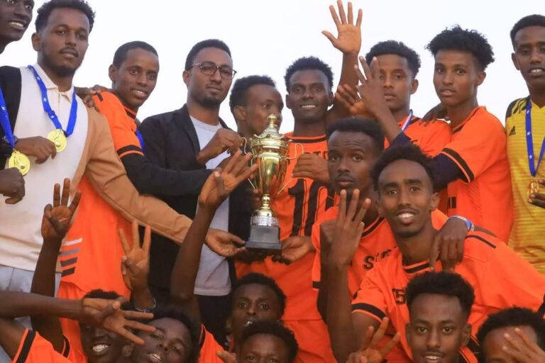 Kulan ciyaareed lagu dhiirrigelinayay dhalinyarada ayaa lagu soo gabagabeeyay degmada Guriceel.