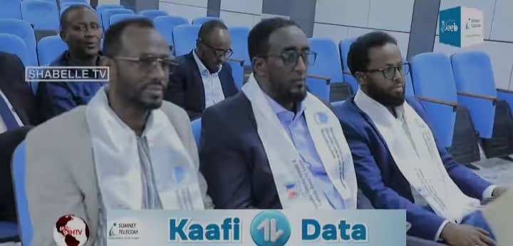 Kulan looga hadlayey dhismaha wadooyinka  oo lagu qabtay Mugadisho.