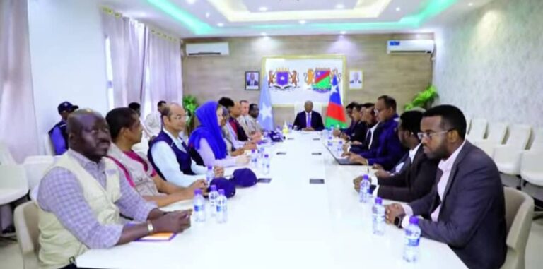Madaxweynah Konfur Galbeed  oo Baydhabo kulan kula qaatay wafdi ka socday hay’adda FAO