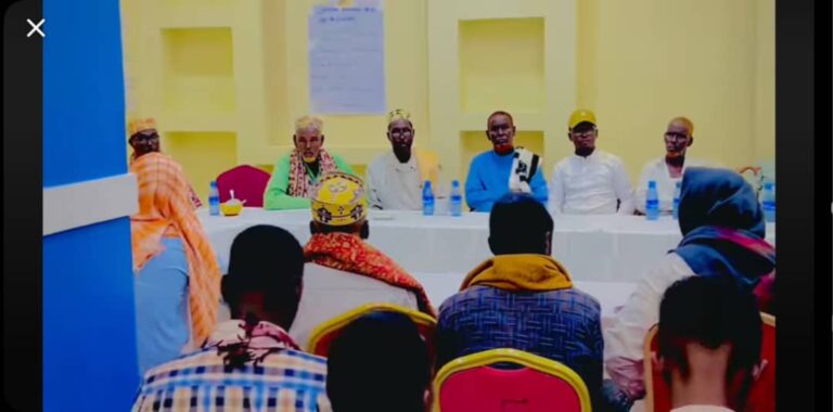 Shir ay ku heshiinayeen beelo dega gobolka Mudug oo lagu qabtay Gaalkacyo.
