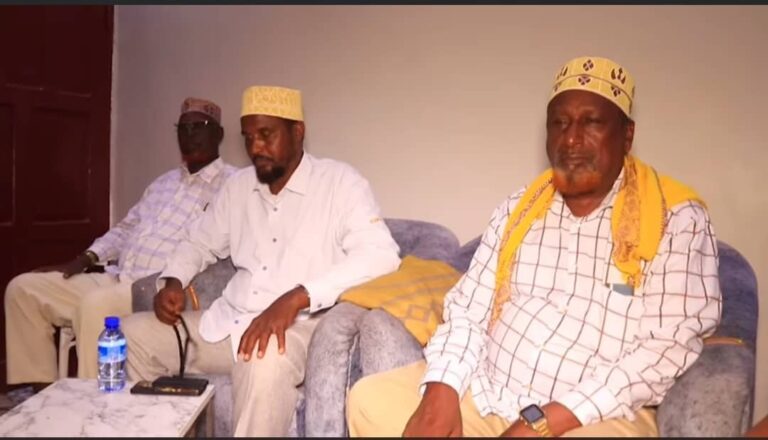Shir lagu heshiisiinayay beelo walaalo ah oo lagu qabtay Deg Qoryooley  Sh/hoose