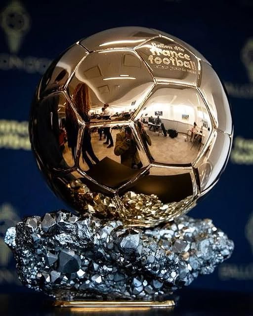 10-ka Xiddig Ee Ugu Cad-Cad Abaalmarinta Ballon d’Or