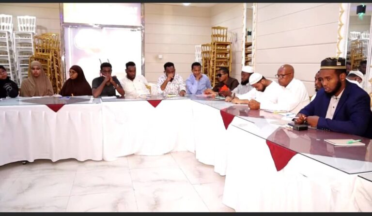 Tababar  ku saabsan doowrka warbaahinta wacyigelinta bulshada oo lagu qabtay magaalada Muqdisho.