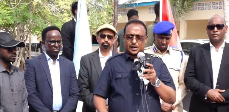 Maamulka gobolka Banaadir oo ka hadlay tirada ardayda u  fariisatay imtixaanka fasalka 8aad