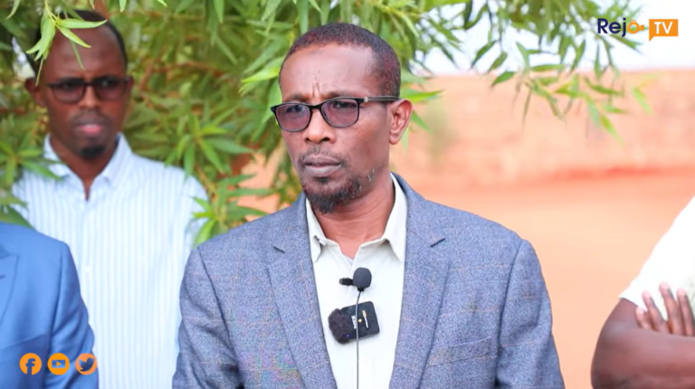 Maareeyaha Tiyaatarka qaranka oo ka warbixiyay iskuul agoonta wax lagu baro oo laga hirgeliyay degmada Guriceel