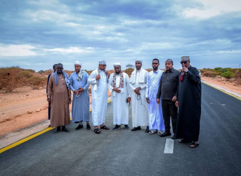 Qaar kamid ah culimada Galmudug oo kubaaqay in laga qayb qaato dhismaha wadada laamiga isku xira guriceel iyo Dhuusamareeb.