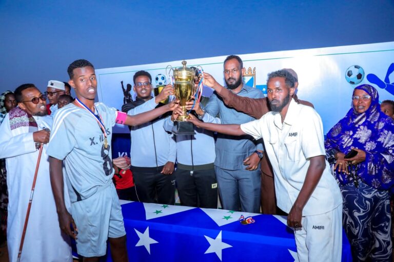 Tartan kubadda cagta ah oo lagu soo xiray deegaanka Xananbuure