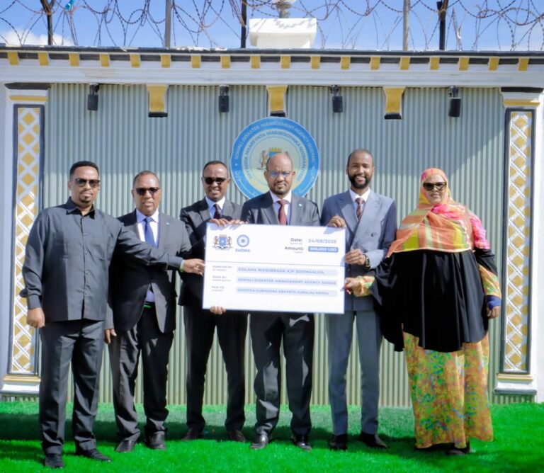 Hay’adda Sodma oo lacag dhan $700,000 ku wareejiyay Guddiga Gurmadka abaaraha Gobolka Awdal.
