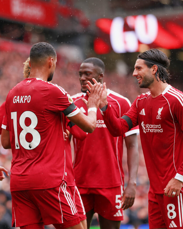 Taageerayaasha Liverpool oo Codsaday in Xiddigan laga Saaro Safka Kooxda.