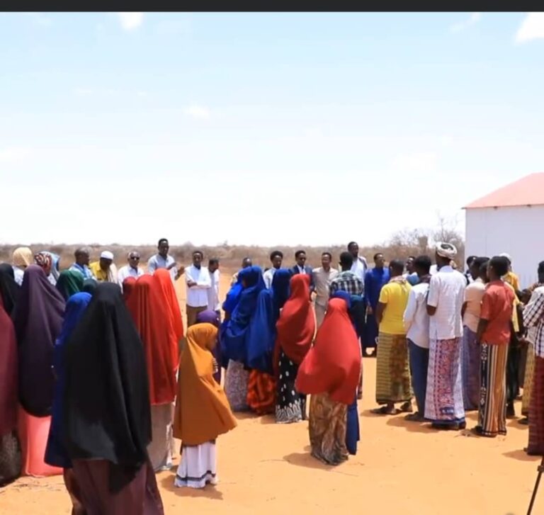 Masuuliyiin katirsan Galmudug oo kor meer dhanka waxbarashada ah kutagay deegaanka haad-fuul ee Gobolka Galgaduud.