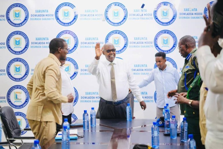 Shir looga hadlayay xoojinta amniga oo lagu qabtay Gaalkacyo.