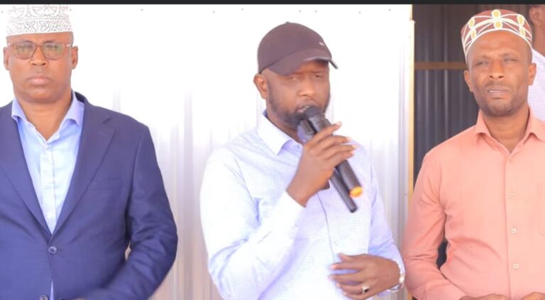 Wasiirka Waxbarashada Galmudug oo Kormeer Shaqo Ku tagay degaanka Ceel-Barafaange.