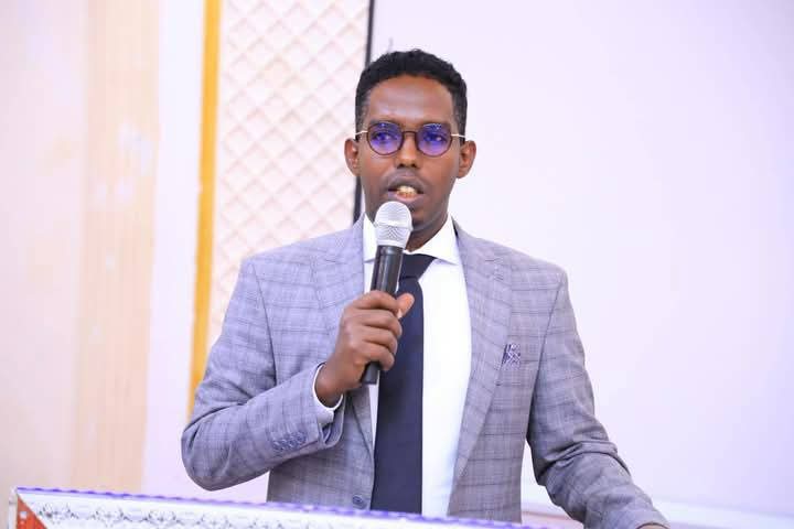 Wasaaradda arimaha gudaha Galmudug oo ka warbixisay dadaalada nabada ee degaanda Galmudug.