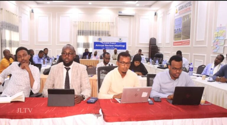 Shir looga hadlay baahiya Caafimaad ee kajira Jubbaland oo lagu qabtay Kismaayo